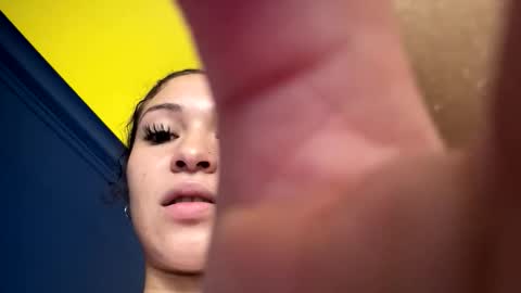 pr3ttynperla online show from 05/02/26, 07:08