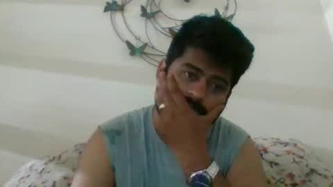 Snapshot of praveen100797 chatting on 10/05/25, 08:07 praveen100797 online show from 10/05/25, 08:07