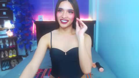 Snapshot of preciosa_banks69 chatting on 03/08/25, 05:43 preciosa_banks69 online show from 03/08/25, 05:43