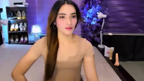Snapshot of preciosa_banks69 chatting on 12/03/25, 06:54 preciosa_banks69 online show from 12/03/25, 06:54
