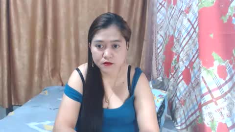 Snapshot of precious0088 chatting on 06/07/26, 12:15 precious0088 online show from 06/07/26, 12:15
