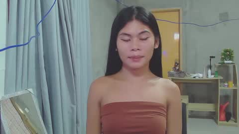 precious_athena online show from 02/05/25, 09:25