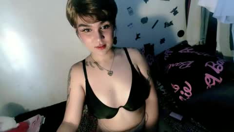 Snapshot of precious_batumbakal chatting on 06/10/26, 12:22 Precious online show from 06/10/26, 12:22