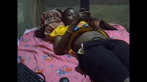 precious_nesh online show from 06/07/26, 10:19