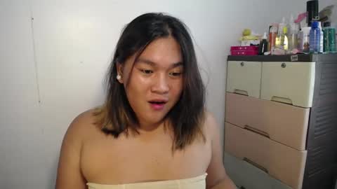 Snapshot of precious_nissie chatting on 08/02/26, 04:11 Nessie online show from 08/02/26, 04:11