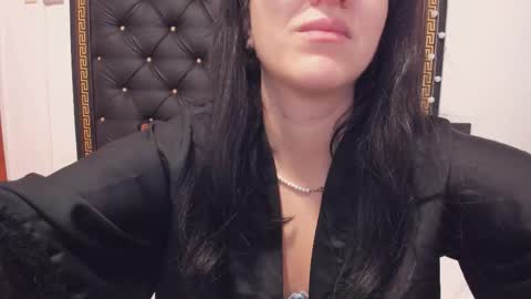 Ailyn online show from 01/17/26, 06:07