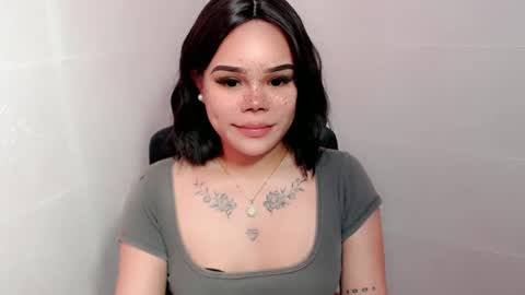 MAXXINE online show from 01/19/25, 09:45