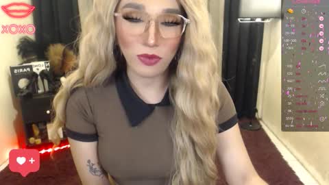 Snapshot of preciousrosedoll chatting on 11/28/25, 01:08 Rosedoll online show from 11/28/25, 01:08