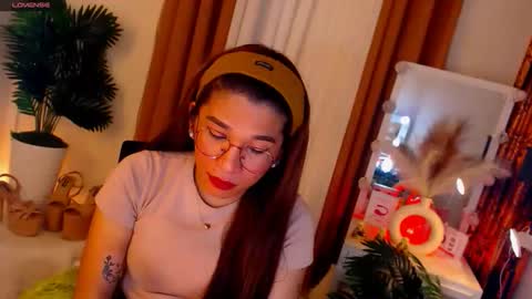 Snapshot of preciousrosedoll chatting on 02/11/26, 03:50 Rosedoll online show from 02/11/26, 03:50