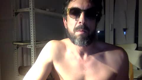 Snapshot of precum3d chatting on 10/20/25, 12:33 PRECUM online show from 10/20/25, 12:33