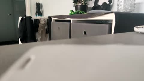 precummilker online show from 09/10/25, 05:51