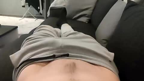 precummilker online show from 11/18/25, 07:18