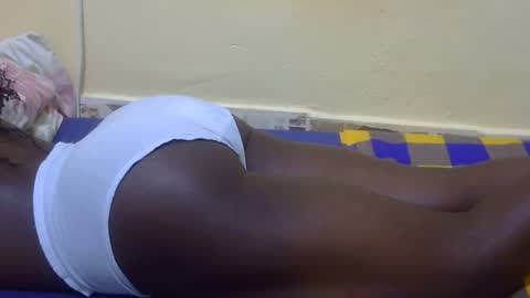 Snapshot of preetty_ebony_girl chatting on 10/10/25, 09:08 Elizabeth online show from 10/10/25, 09:08