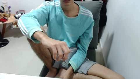 PRESSURE online show from 01/03/25, 08:43