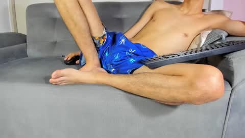 PRESSURE online show from 09/26/25, 09:57