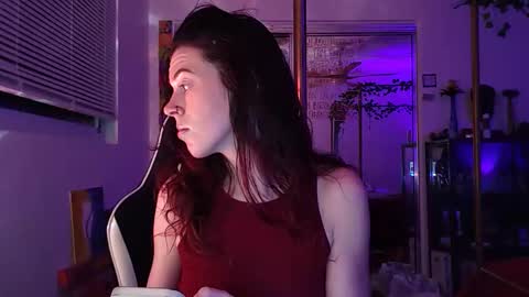 PrettiBritti online show from 02/10/26, 09:02