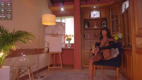 Snapshot of pretties_nay chatting on 10/19/25, 04:18 Nayrobi online show from 10/19/25, 04:18