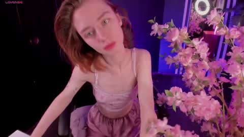 Lady vikki  online show from 05/15/26, 06:09