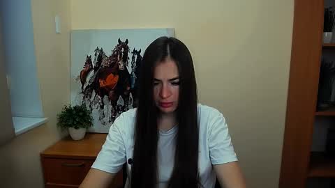 Snapshot of pretty_angell_ chatting on 09/20/25, 09:54 anna online show from 09/20/25, 09:54