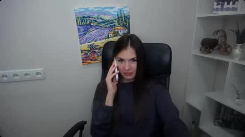 Snapshot of pretty_angell_ chatting on 11/20/25, 02:50 anna online show from 11/20/25, 02:50