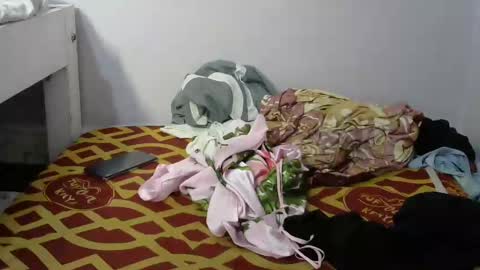 pretty_barbz online show from 03/10/25, 04:25