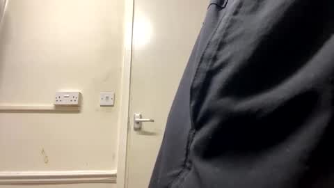 Snapshot of pretty_boy_jack chatting on 12/23/24, 02:45 pretty_boy_jack online show from 12/23/24, 02:45