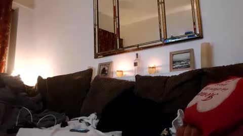 Snapshot of pretty_boy_jack chatting on 02/25/25, 02:36 pretty_boy_jack online show from 02/25/25, 02:36