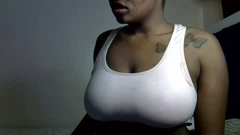 pretty_daina3 online show from 06/17/26, 06:09