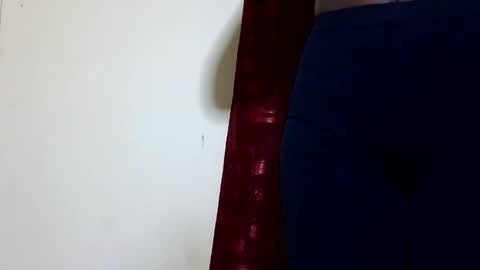 pretty_ebby online show from 04/25/26, 03:20