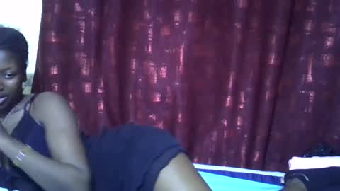pretty_ebby online show from 06/27/26, 04:23