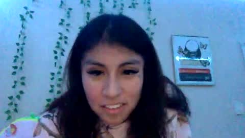 pretty_girl828687 online show from 11/05/25, 09:20