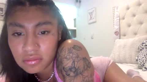 pretty_girl828687 online show from 04/03/26, 06:17