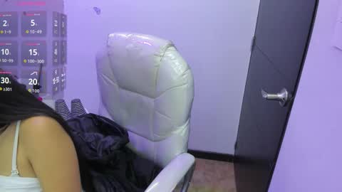 pretty online show from 03/12/26, 11:38