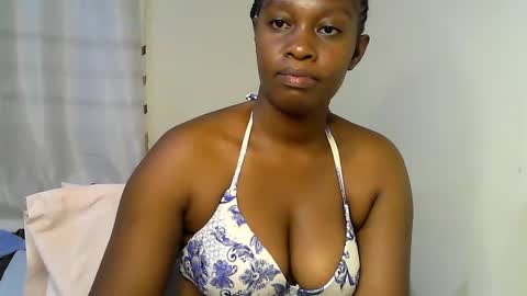 Snapshot of pretty_kylah chatting on 06/24/26, 11:15 pretty_kylah online show from 06/24/26, 11:15