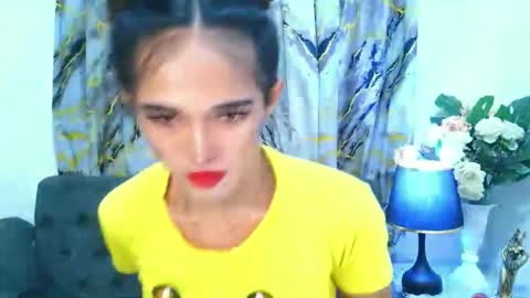 Snapshot of pretty_lady_kitty chatting on 03/13/26, 05:52 pretty_lady_kitty online show from 03/13/26, 05:52