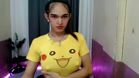 Snapshot of pretty_lady_kitty chatting on 04/09/26, 04:34 pretty_lady_kitty online show from 04/09/26, 04:34