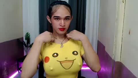 Snapshot of pretty_lady_kitty chatting on 04/12/26, 12:48 pretty_lady_kitty online show from 04/12/26, 12:48