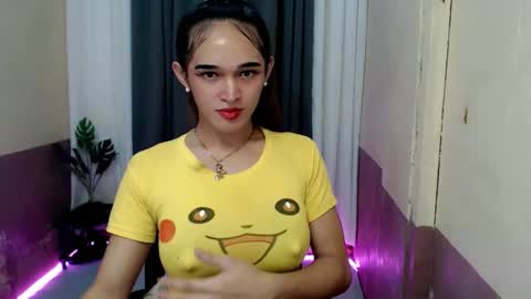 Snapshot of pretty_lady_kitty chatting on 04/20/26, 09:34 pretty_lady_kitty online show from 04/20/26, 09:34