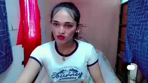 Snapshot of pretty_lady_kitty chatting on 05/03/26, 12:49 pretty_lady_kitty online show from 05/03/26, 12:49