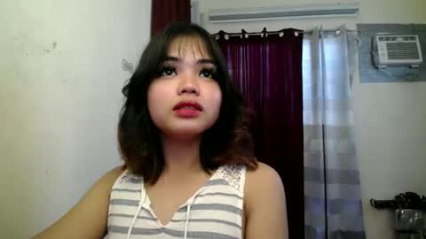 Snapshot of pretty_little_baby18 chatting on 06/09/26, 06:03 Venus online show from 06/09/26, 06:03