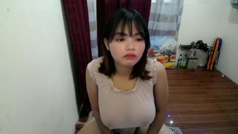 Snapshot of pretty_little_baby18 chatting on 06/26/26, 06:51 Venus online show from 06/26/26, 06:51