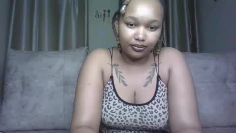 Snapshot of pretty_little_baibe chatting on 01/07/26, 09:50 Tracy online show from 01/07/26, 09:50