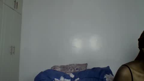 pretty luv1 online show from 01/10/26, 06:42