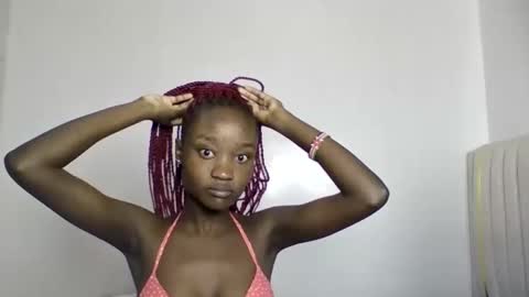 pretty luv1 online show from 03/14/26, 09:37