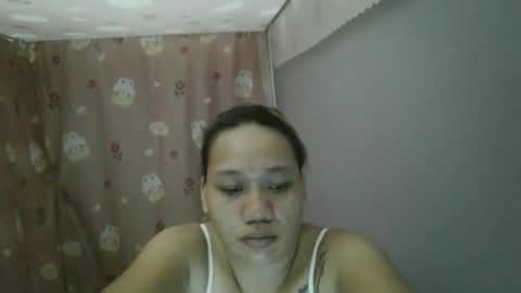 Snapshot of pretty_lyn08 chatting on 05/10/26, 02:55 pretty_lyn08 online show from 05/10/26, 02:55