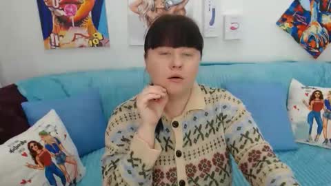 pretty_malika online show from 05/15/26, 03:13