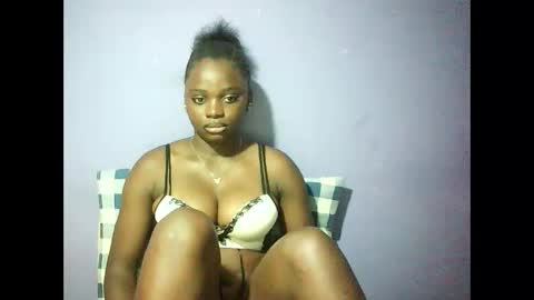 Mary Melinda online show from 02/02/25, 06:42