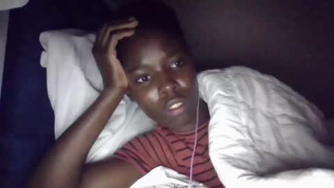 pretty_petite_ebony online show from 10/30/25, 03:24