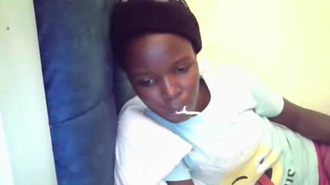 pretty_petite_ebony online show from 04/02/26, 03:09