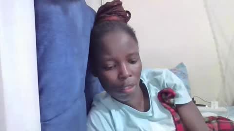 pretty_petite_ebony online show from 05/07/26, 05:02